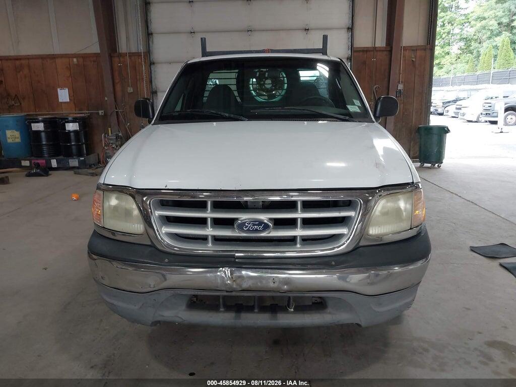 1FTRF17242NB97439 2002 FORD F-150 photo no. 12