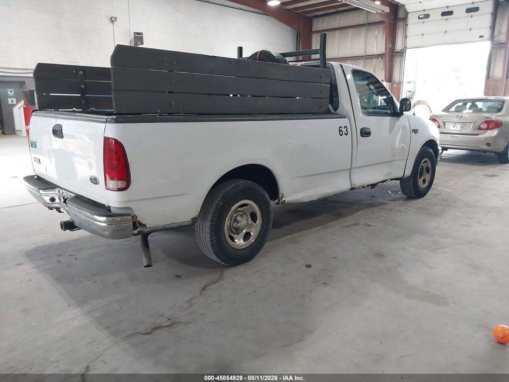 1FTRF17242NB97439 2002 FORD F-150 photo no. 4