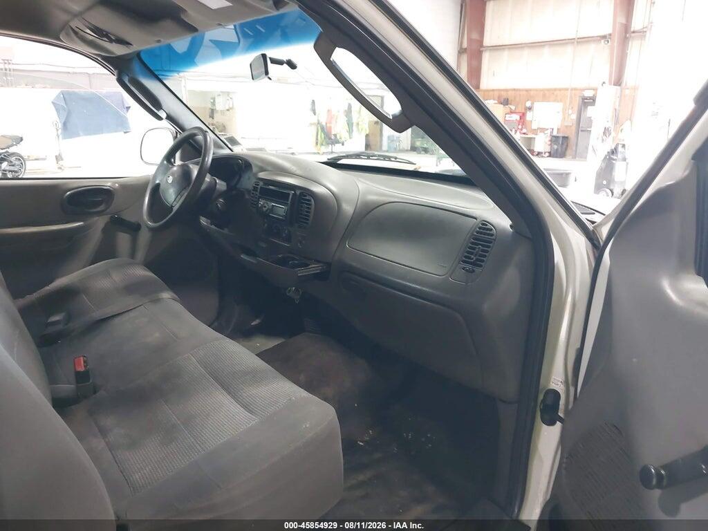 1FTRF17242NB97439 2002 FORD F-150 photo no. 5