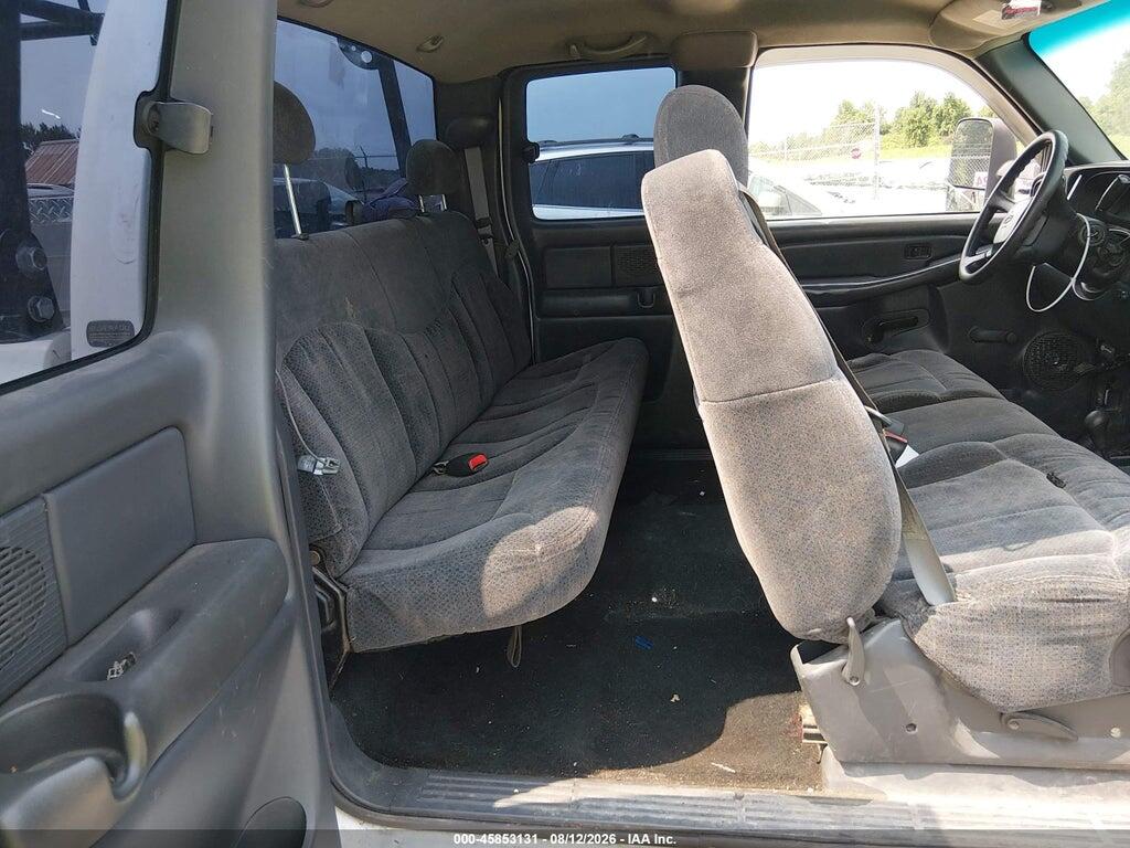 2GCEK19VX21258439 2002 CHEVROLET SILVERADO 1500 photo no. 8
