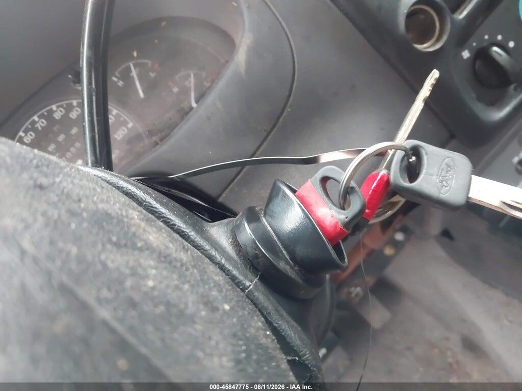 1FTYR10D02TA21093 2002 FORD RANGER photo no. 11