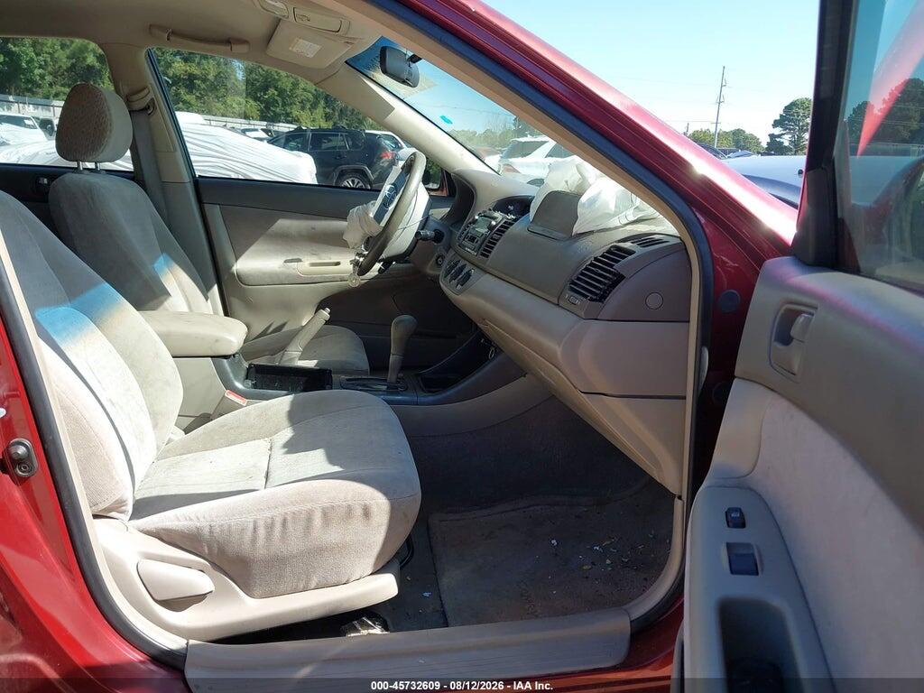 JTDBE32K620040418 2002 TOYOTA CAMRY photo no. 5