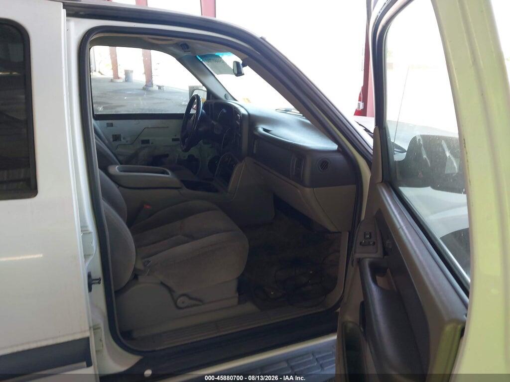 1GNEC13V63J212725 2003 CHEVROLET TAHOE photo no. 5