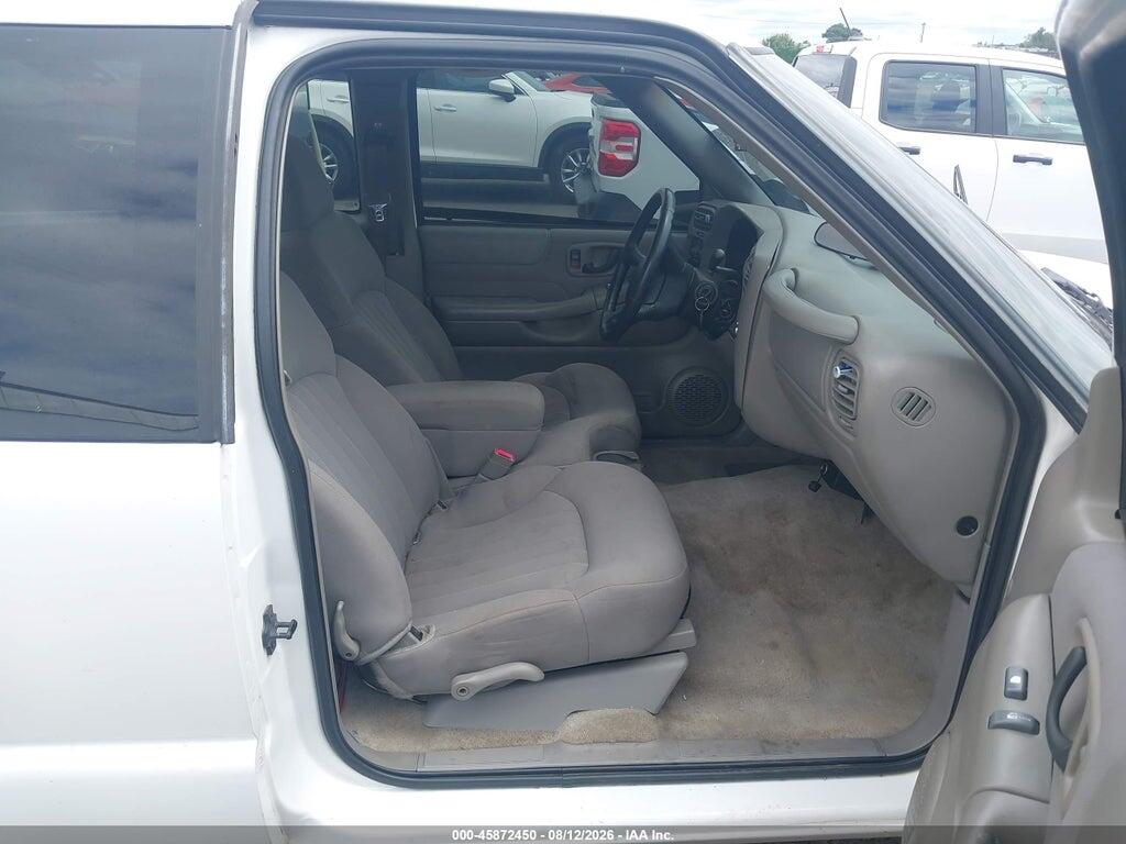 1GCCS19X938185698 2003 CHEVROLET S-10 photo no. 5