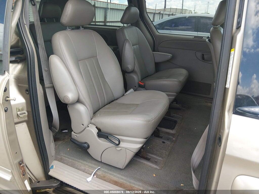 2C8GP54L43R304324 2003 CHRYSLER TOWN & COUNTRY photo no. 8