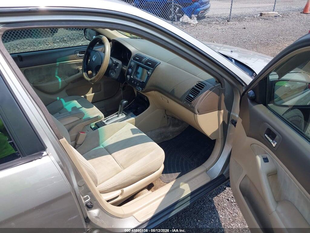 2HGES165X3H545262 2003 HONDA CIVIC photo no. 5