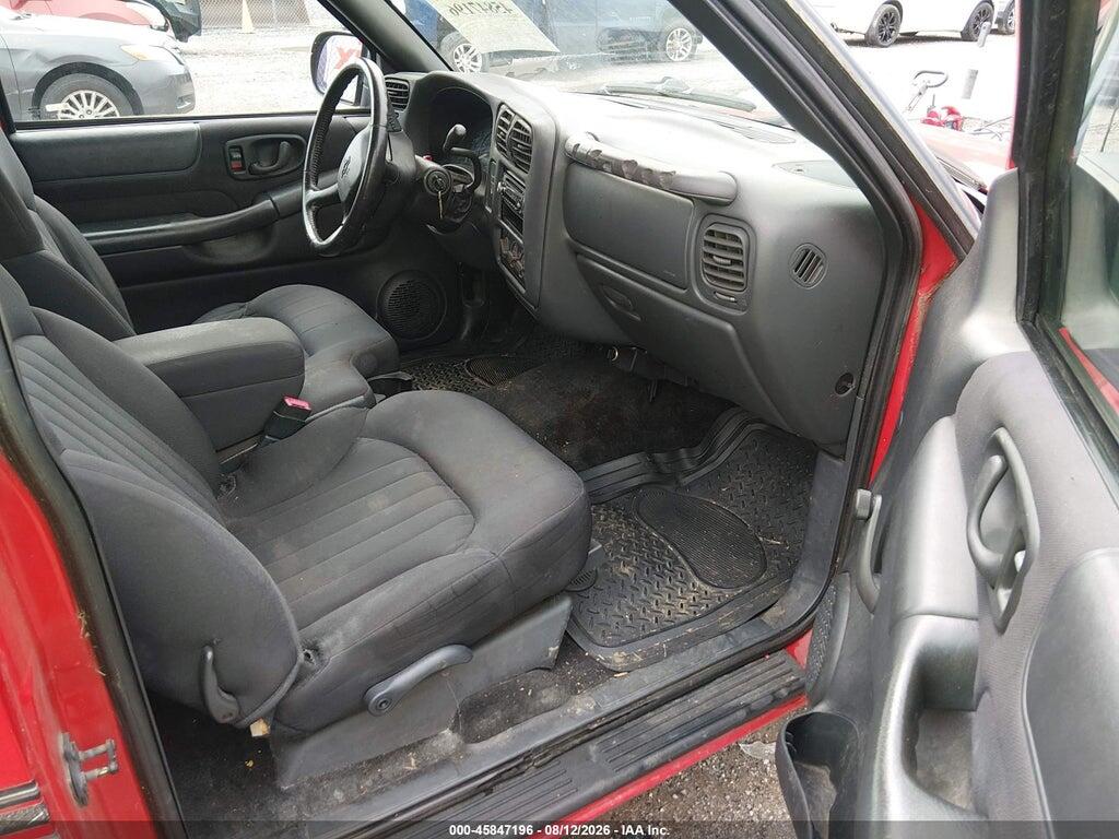 1GCCS19X738236616 2003 CHEVROLET S-10 photo no. 5