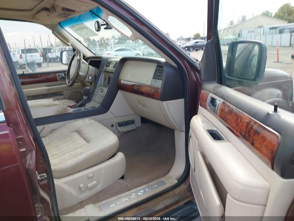 5LMFU27RX3LJ23931 2003 LINCOLN NAVIGATOR photo no. 5