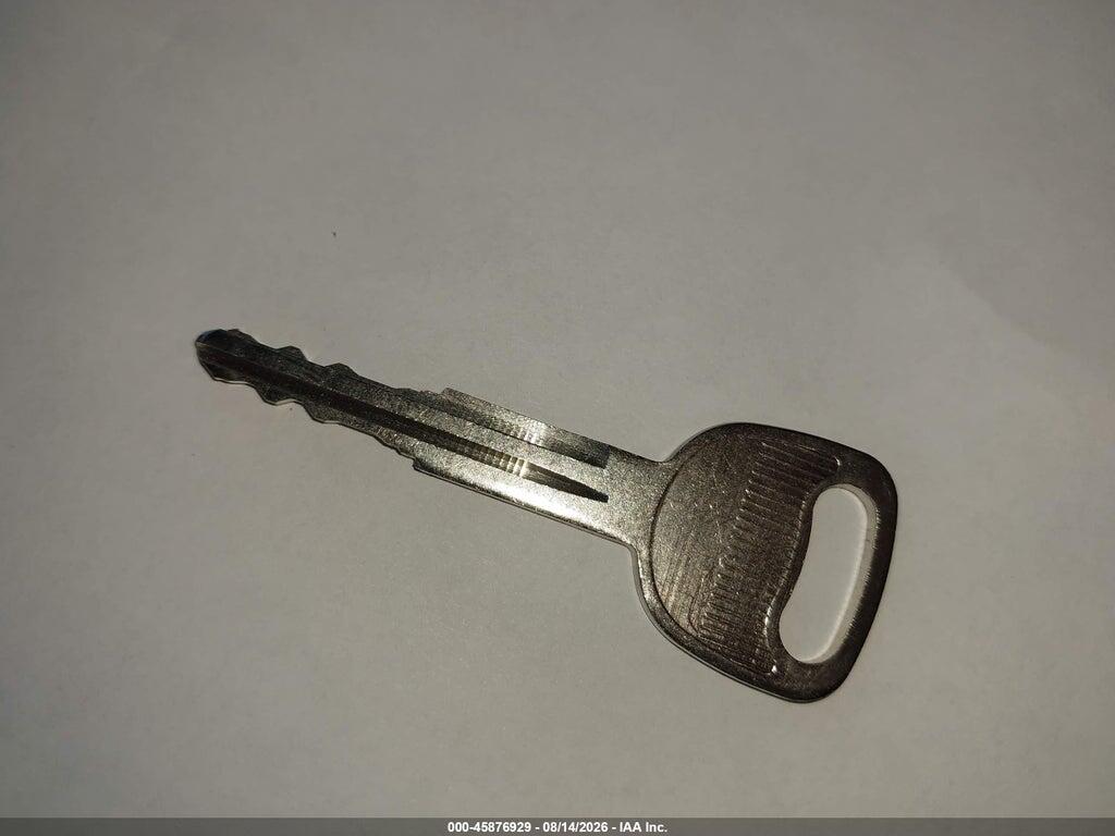 KNDUP131646505194 2004 KIA SEDONA photo no. 11