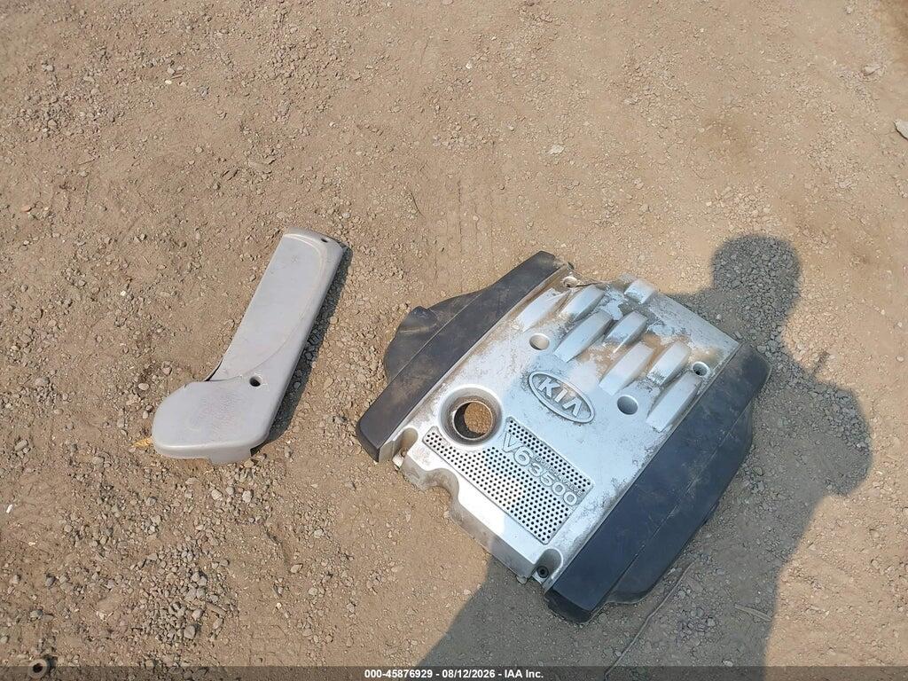 KNDUP131646505194 2004 KIA SEDONA photo no. 12