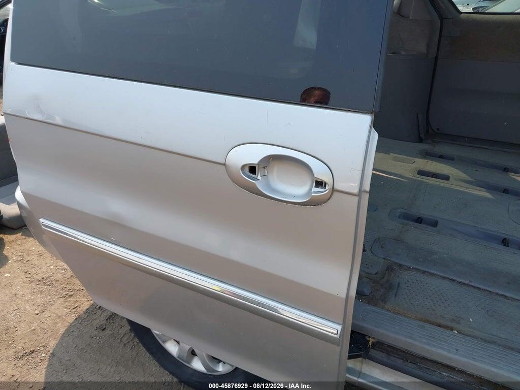 KNDUP131646505194 2004 KIA SEDONA photo no. 6