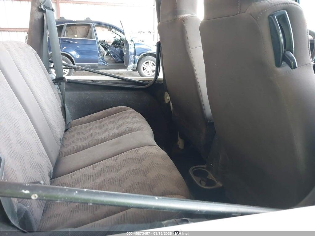 1J4FA49S34P731189 2004 JEEP WRANGLER photo no. 8