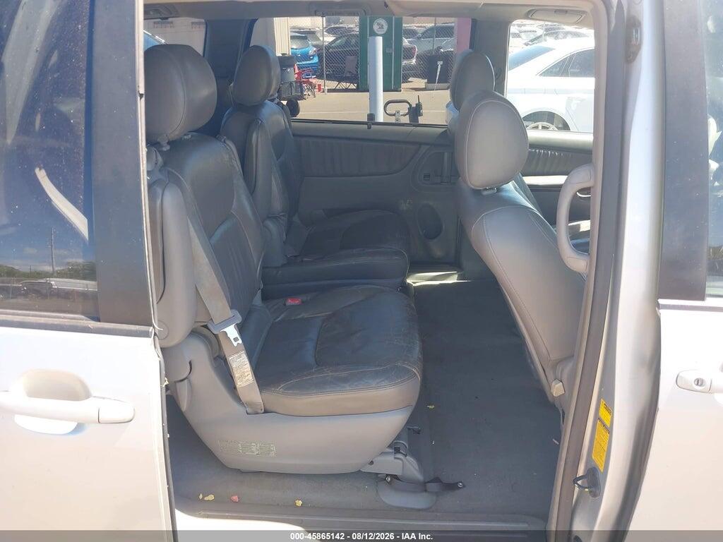 5TDZA22C74S068628 2004 TOYOTA SIENNA photo no. 8