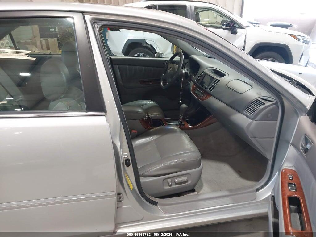 4T1BE30K04U288917 2004 TOYOTA CAMRY photo no. 5
