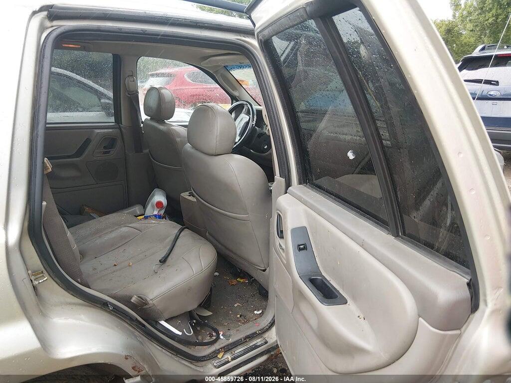 1J4GW48SX4C349773 2004 JEEP GRAND CHEROKEE photo no. 8