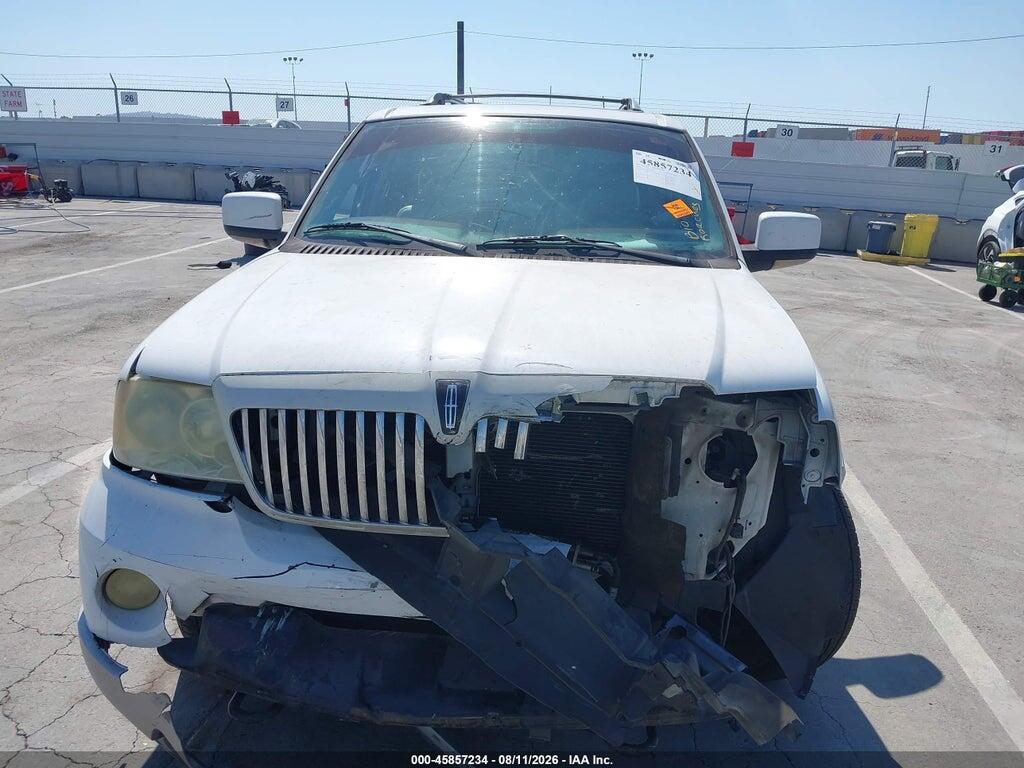 5LMFU27R14LJ33023 2004 LINCOLN NAVIGATOR photo no. 12