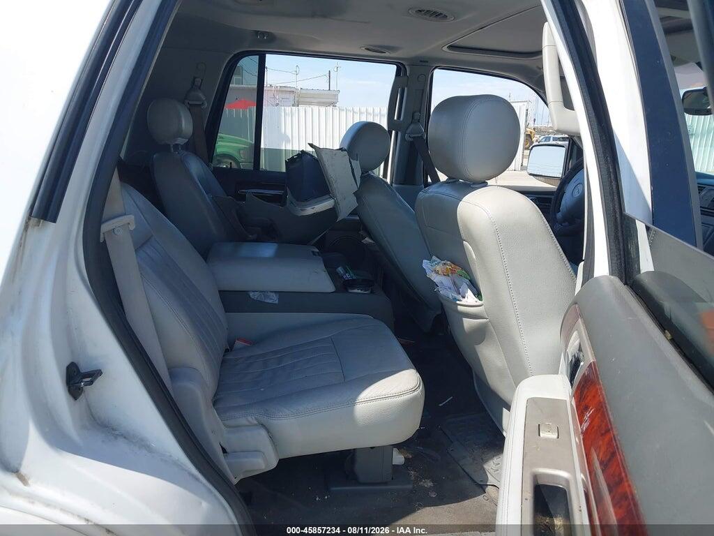 5LMFU27R14LJ33023 2004 LINCOLN NAVIGATOR photo no. 8