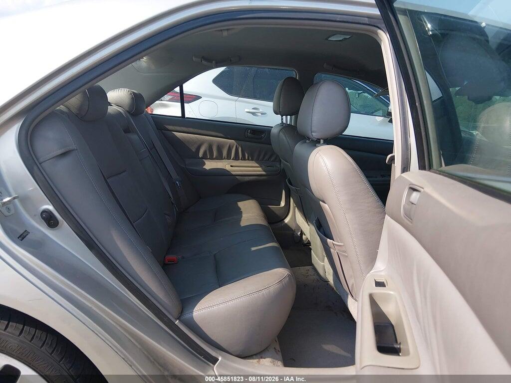 4T1BF32K44U580791 2004 TOYOTA CAMRY photo no. 8