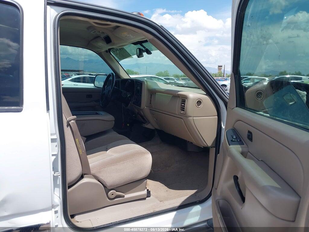 1GTHC23G35F804277 2005 GMC SIERRA 2500HD photo no. 5