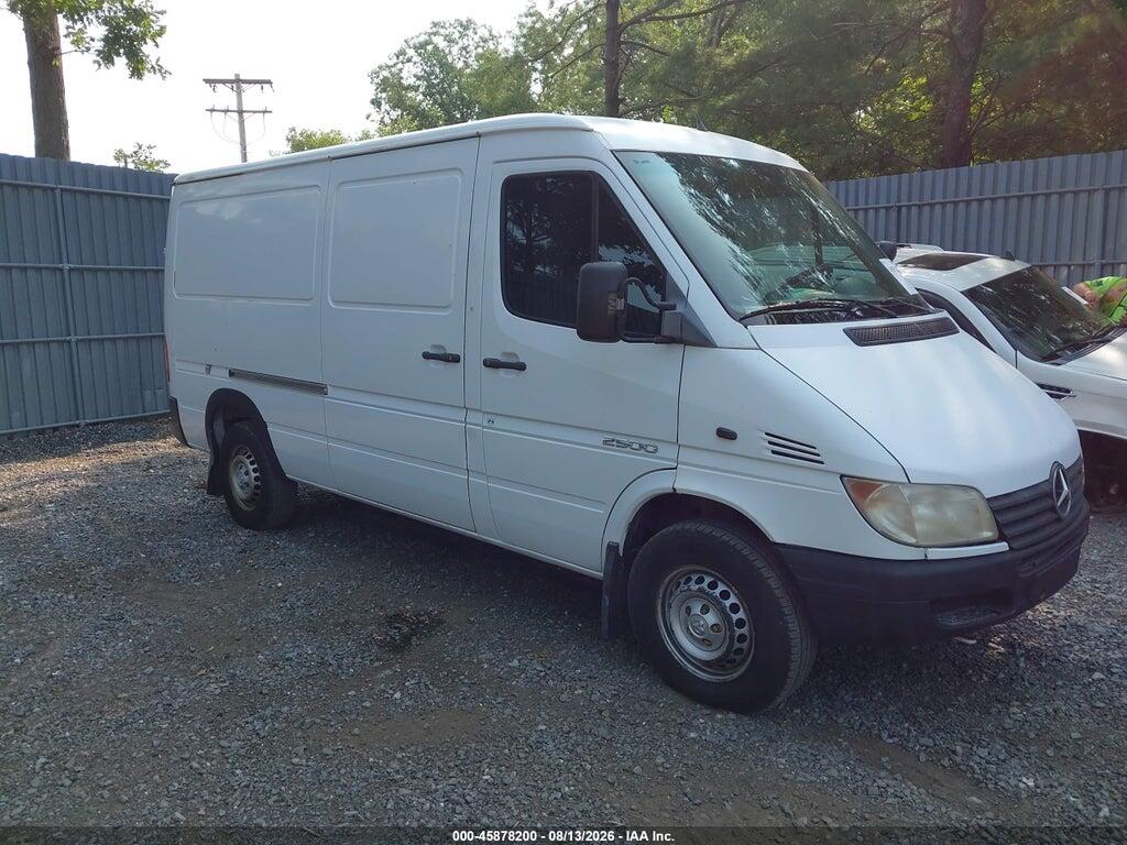 WD2PD644755761121 2005 DODGE SPRINTER photo no. 1