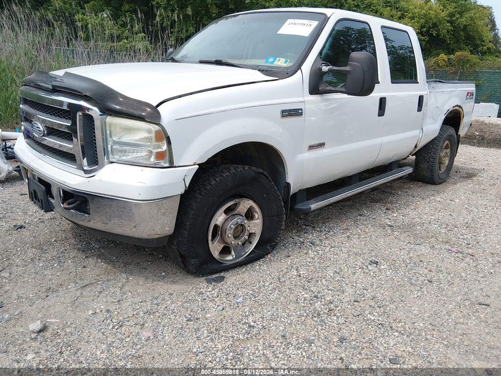1FTSW21P55EA97768 2005 FORD F-250 photo no. 2