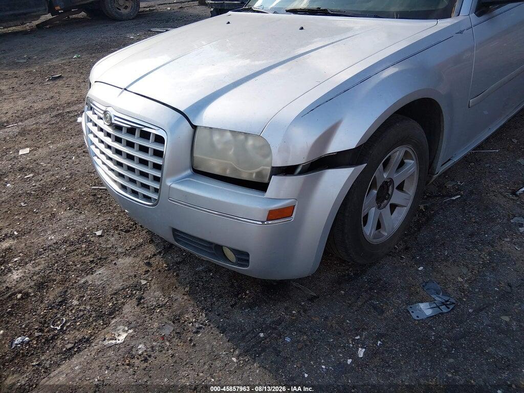 2C3JA53G85H117405 2005 CHRYSLER 300 photo no. 6