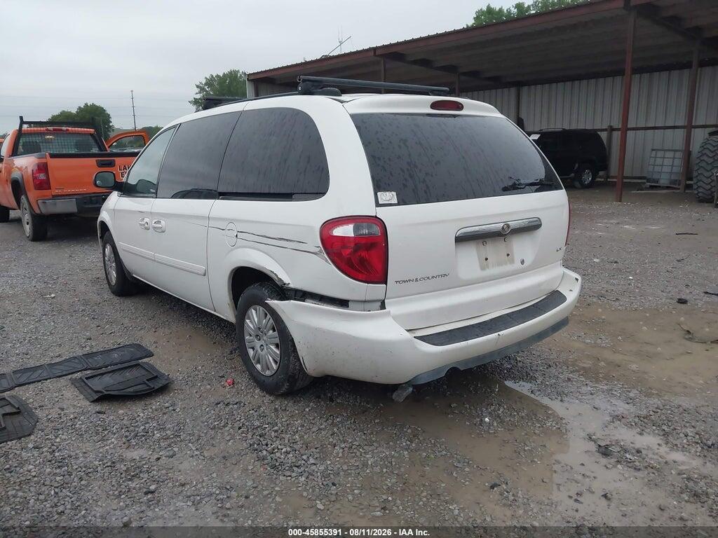 2C4GP44RX5R519189 2005 CHRYSLER TOWN & COUNTRY photo no. 3