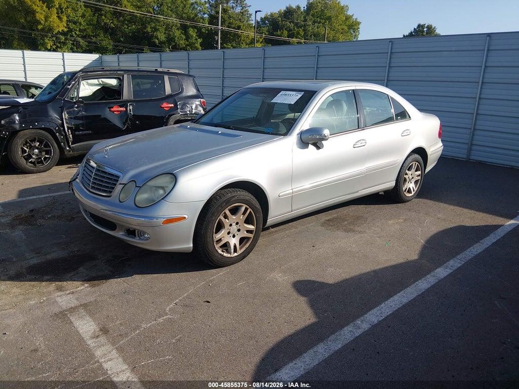 WDBUF65J15A645647 2005 MERCEDES-BENZ E 320 photo no. 4