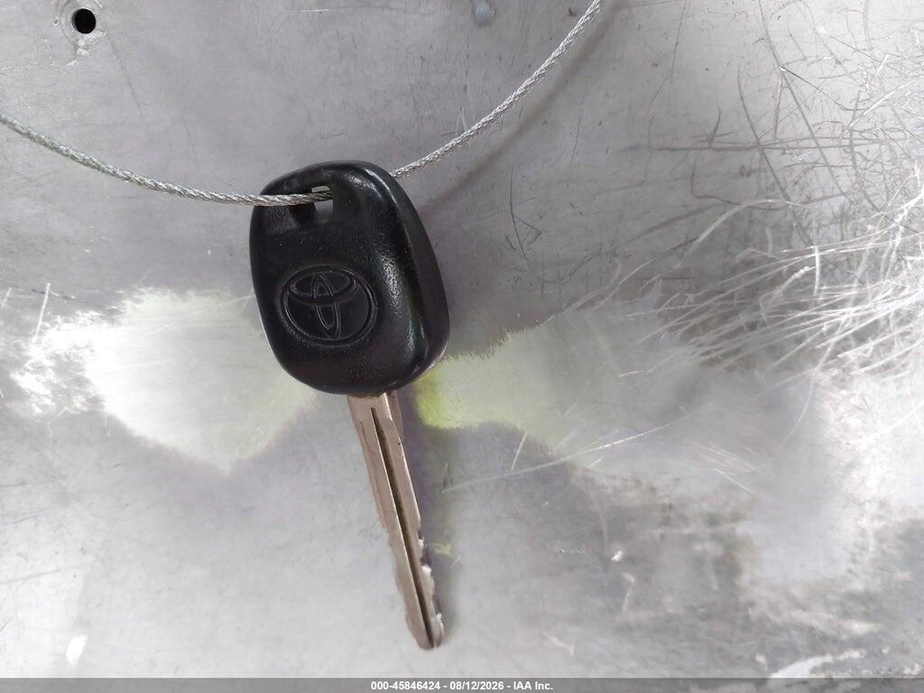 2T1BR32E85C412205 2005 TOYOTA COROLLA photo no. 11