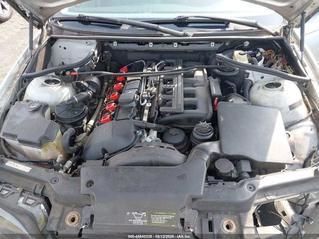 WBAET37445NJ86219 2005 BMW 325I photo no. 10
