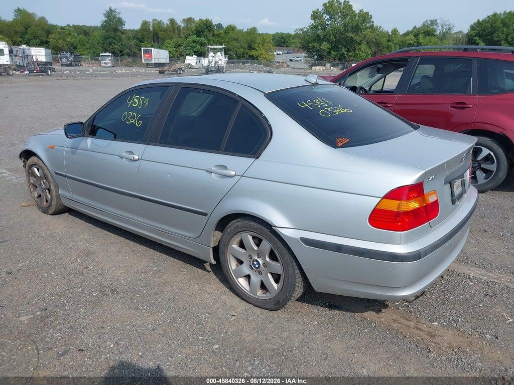 WBAET37445NJ86219 2005 BMW 325I photo no. 3