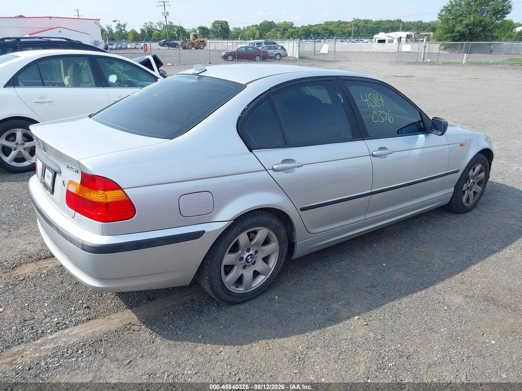 WBAET37445NJ86219 2005 BMW 325I photo no. 4