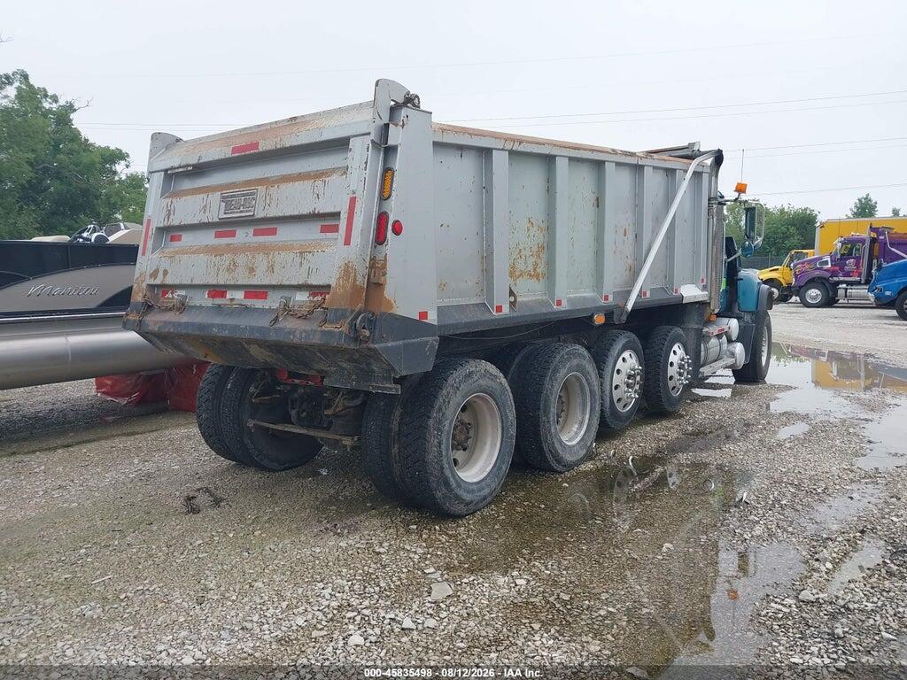 1M2AG10C35M015796 2005 MACK 700 photo no. 4