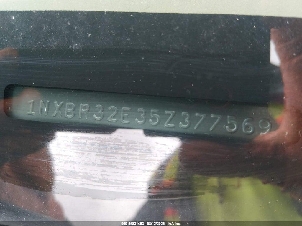 1NXBR32E35Z377569 2005 TOYOTA COROLLA photo no. 9