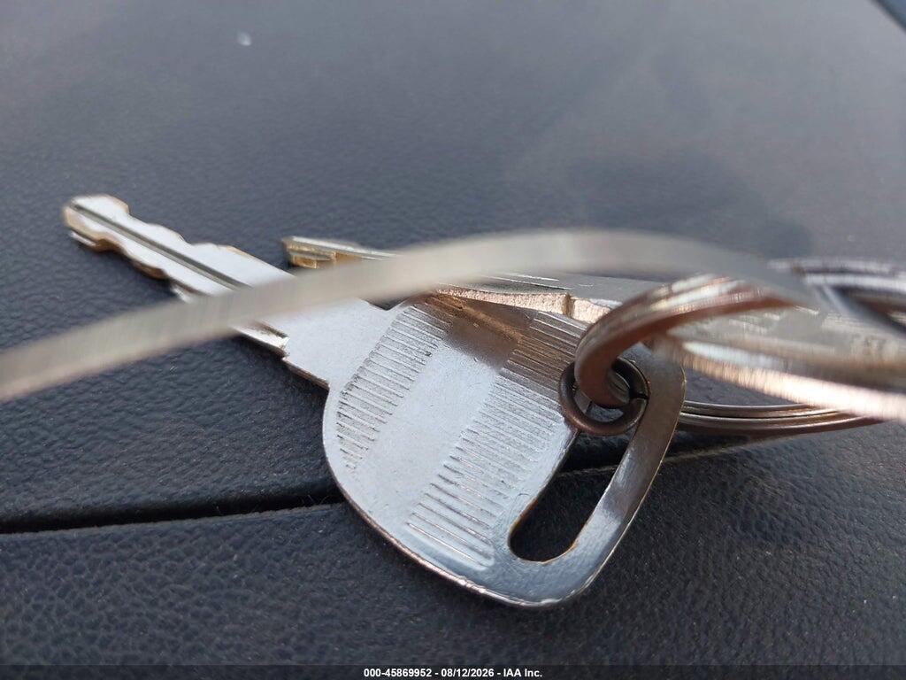2CKDL63F166128669 2006 PONTIAC TORRENT photo no. 11