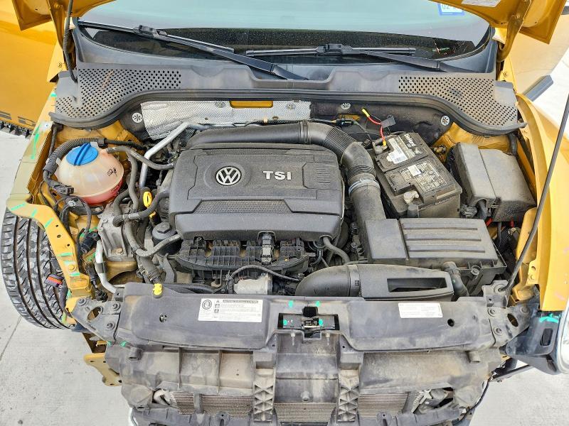 2016 VOLKSWAGEN BEETLE DUNE — Фото 11 из 13