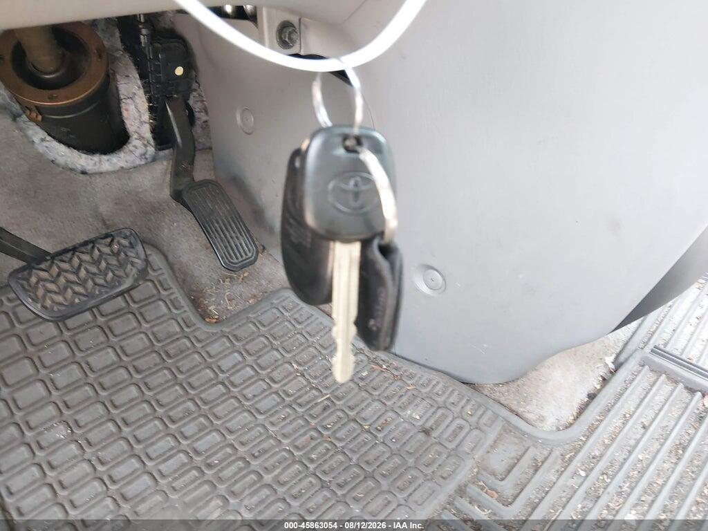 5TDZK23C97S000315 2007 TOYOTA SIENNA photo no. 11