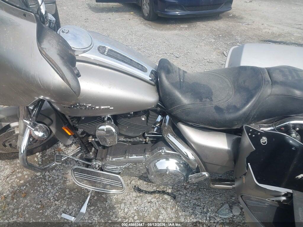 1HD1KB4147Y644835 2007 HARLEY-DAVIDSON FLHX photo no. 9
