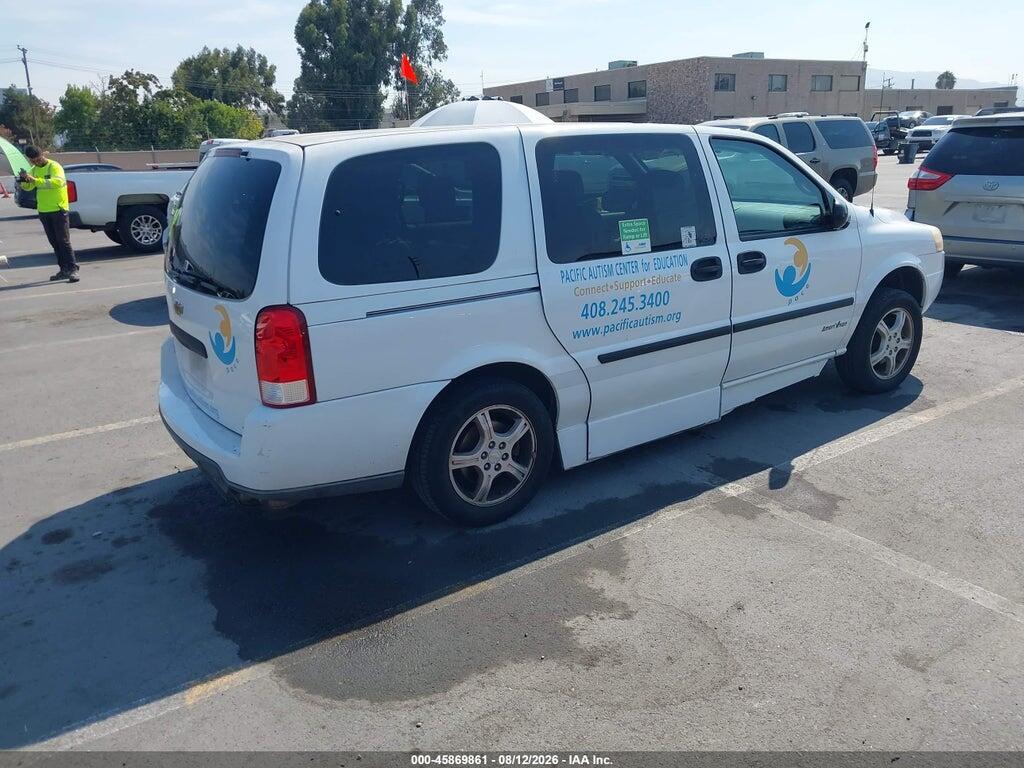 1GBDV13W38D139993 2008 CHEVROLET UPLANDER photo no. 4