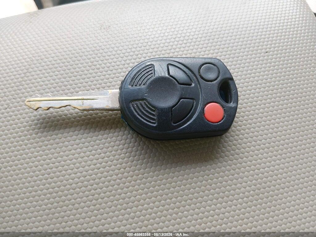 1FMCU03Z88KD15345 2008 FORD ESCAPE photo no. 11
