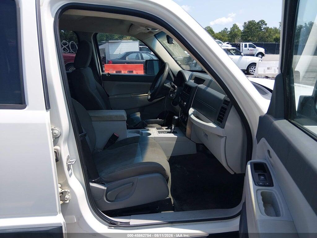 1J8GN28K78W229634 2008 JEEP LIBERTY photo no. 5