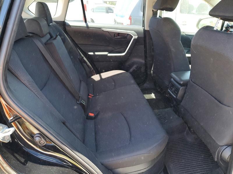 2025 TOYOTA RAV4 LE — Фото 11 из 14