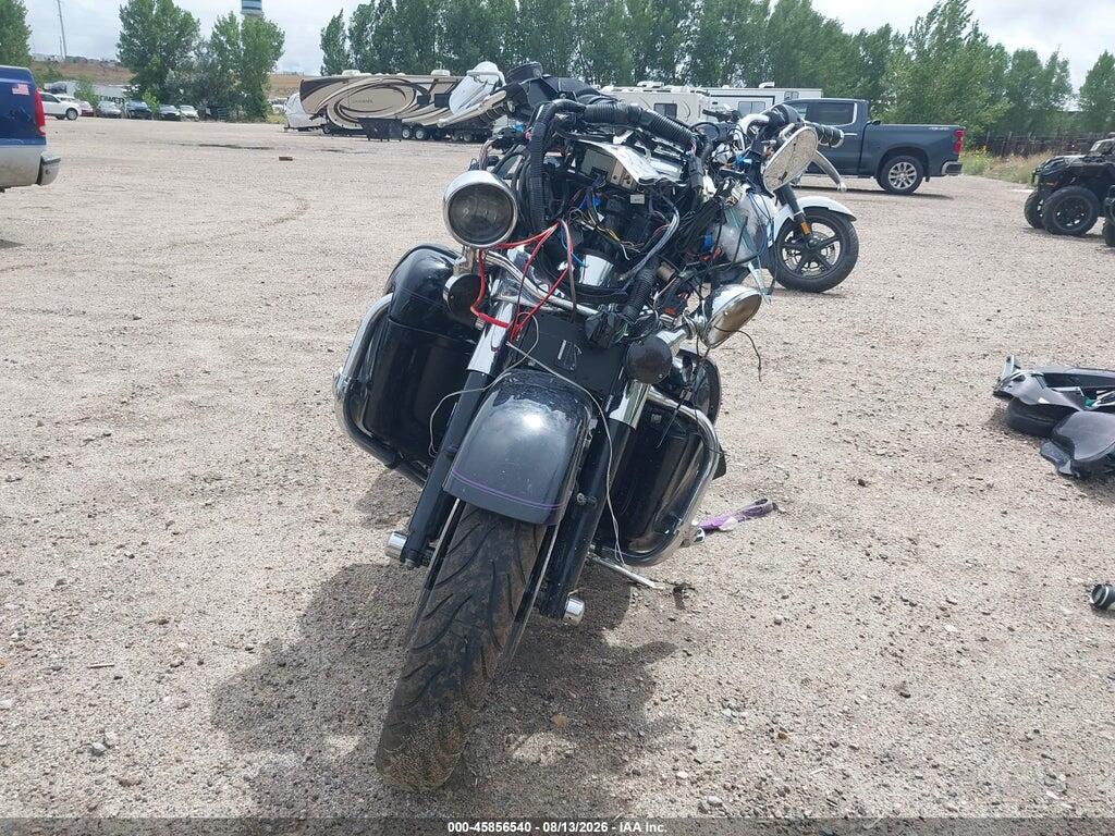 1HD1FC4168Y688976 2008 HARLEY-DAVIDSON FLHTCUI photo no. 5