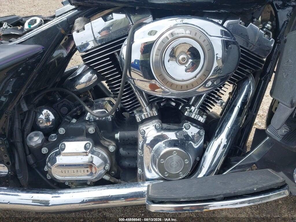 1HD1FC4168Y688976 2008 HARLEY-DAVIDSON FLHTCUI photo no. 8