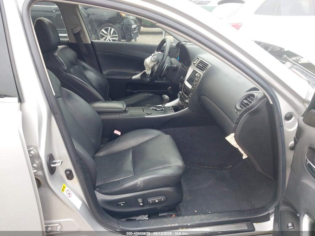 JTHCK262885017833 2008 LEXUS IS 250 photo no. 5