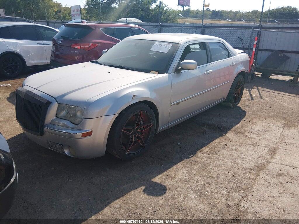 2C3KA73W78H211691 2008 CHRYSLER 300C photo no. 2