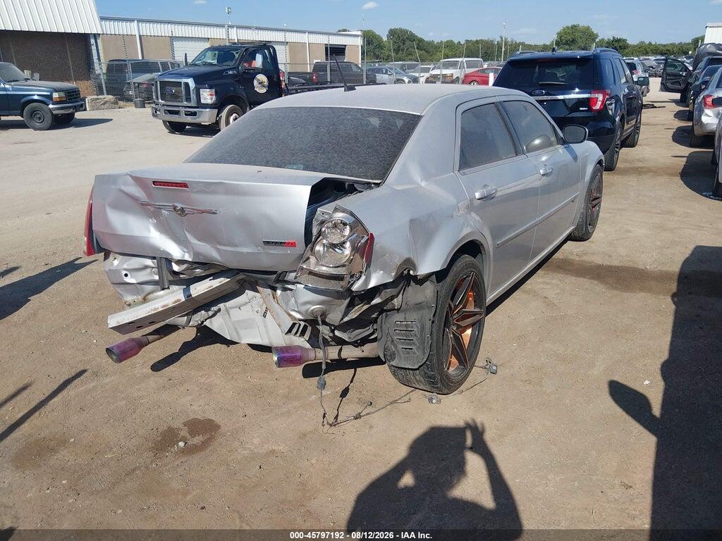 2C3KA73W78H211691 2008 CHRYSLER 300C photo no. 4