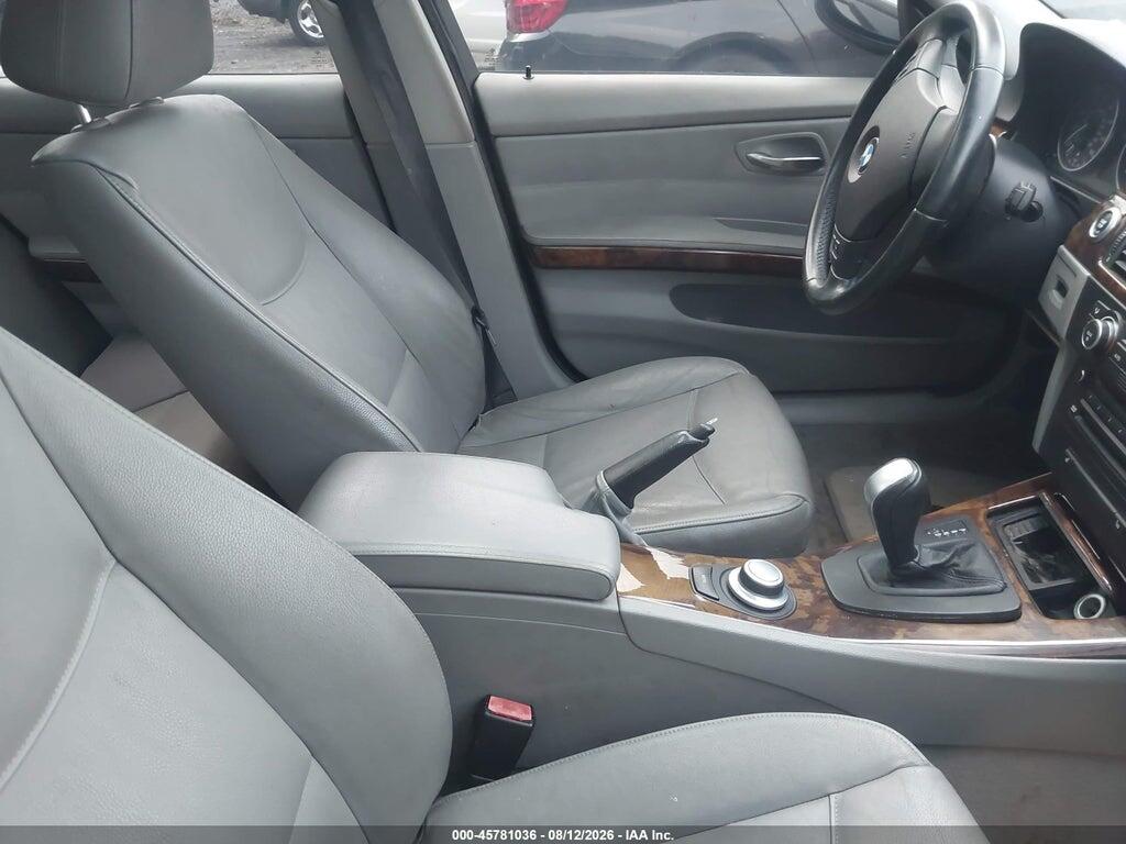 WBAVA37508NL18153 2008 BMW 328I photo no. 5
