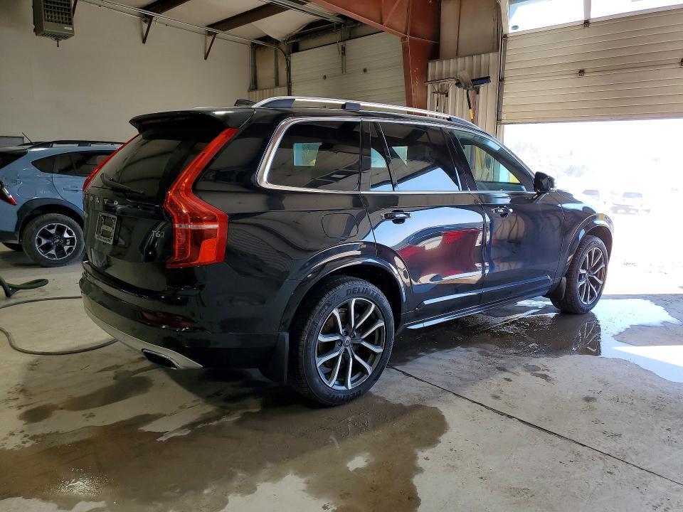 2016 VOLVO XC90 T6 — Фото 3 из 13