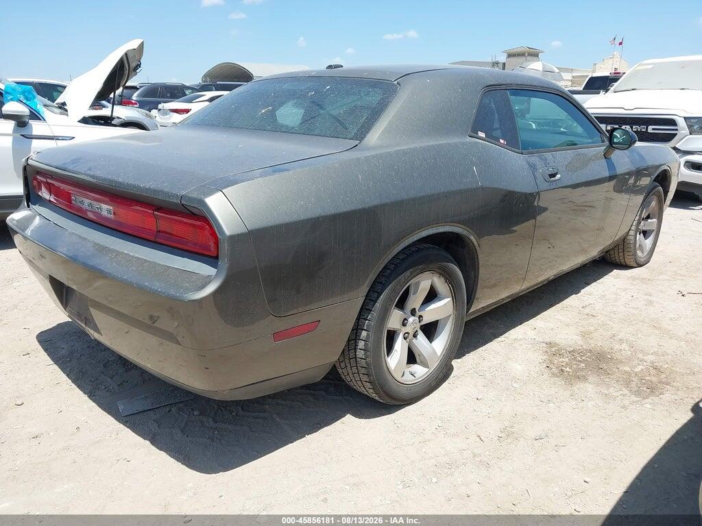 2B3LJ44V89H609838 2009 DODGE CHALLENGER photo no. 4